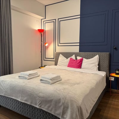 Аренда современной 2-комнатной квартиры с отдельной кухней, 77 м², Мамая, Констанца, Румыния